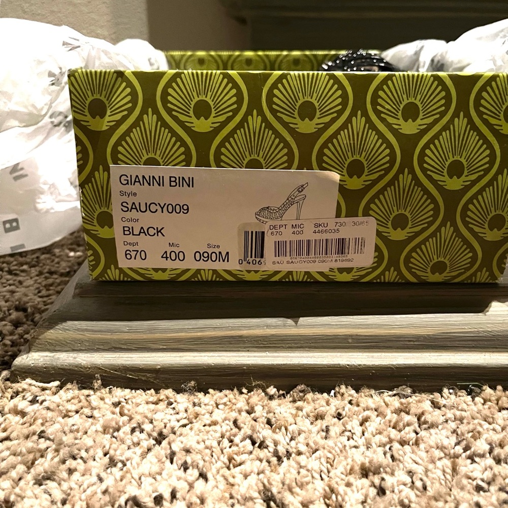 Gianni Bini Saucy Platform Slingback… - Picture 6 of 6